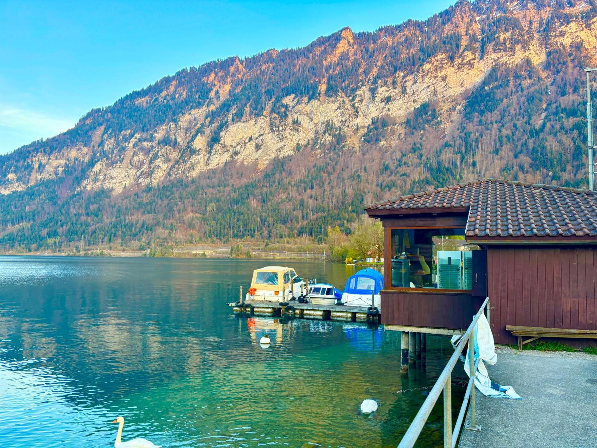 Au Bord Du Lac Darligen Екстер'єр фото